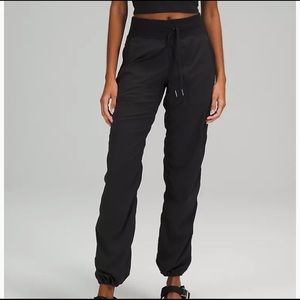 Size 2 Lululemon studio pants